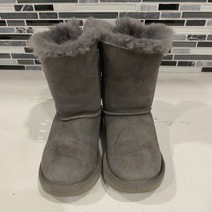 kids Ugg’s great condition used one season